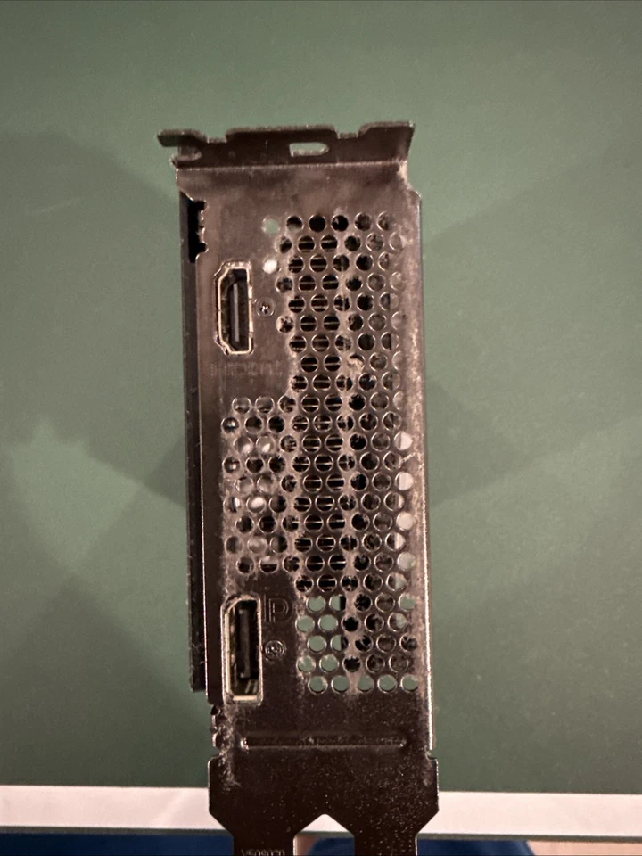 MSI Radeon RX 6500 XT Mech 2X OC 4GB GDDR6 Graphics Card - Image 4 of 4