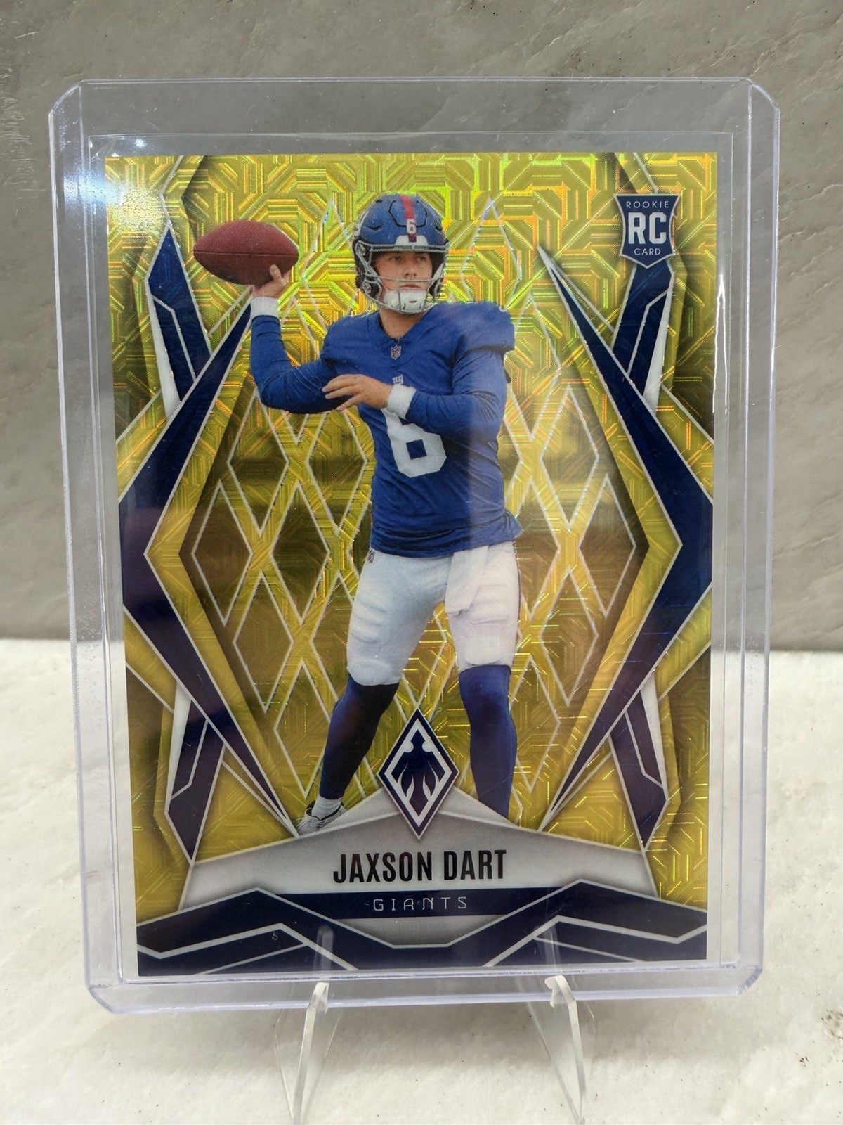 2025 Panini Phoenix - Rookies Jaxson Dart #200 Yellow Mojo /35 (RC)