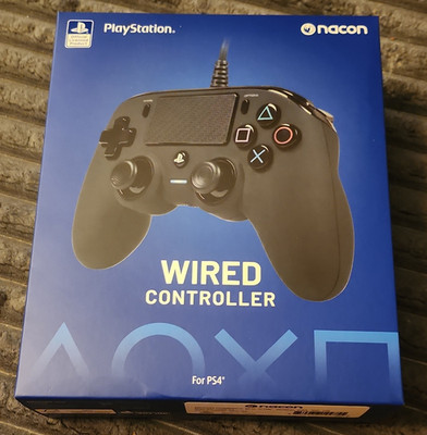 Nacon Compact Wired PS4 Controller Black Touch Pad Headset Jack 9ft 50-1789-01