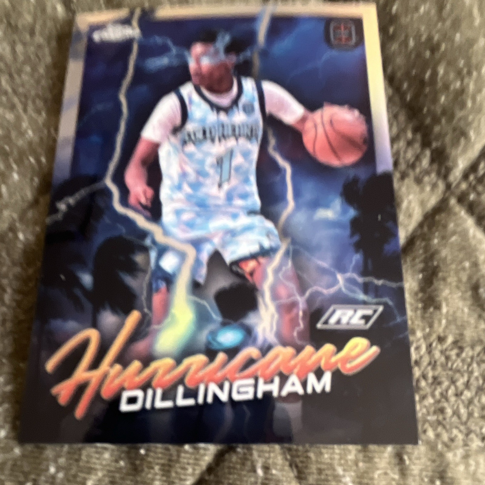 Topps Chrome OTE 2023-24 Rob Dillingham Cold Hearts Hurricane Insert H-13