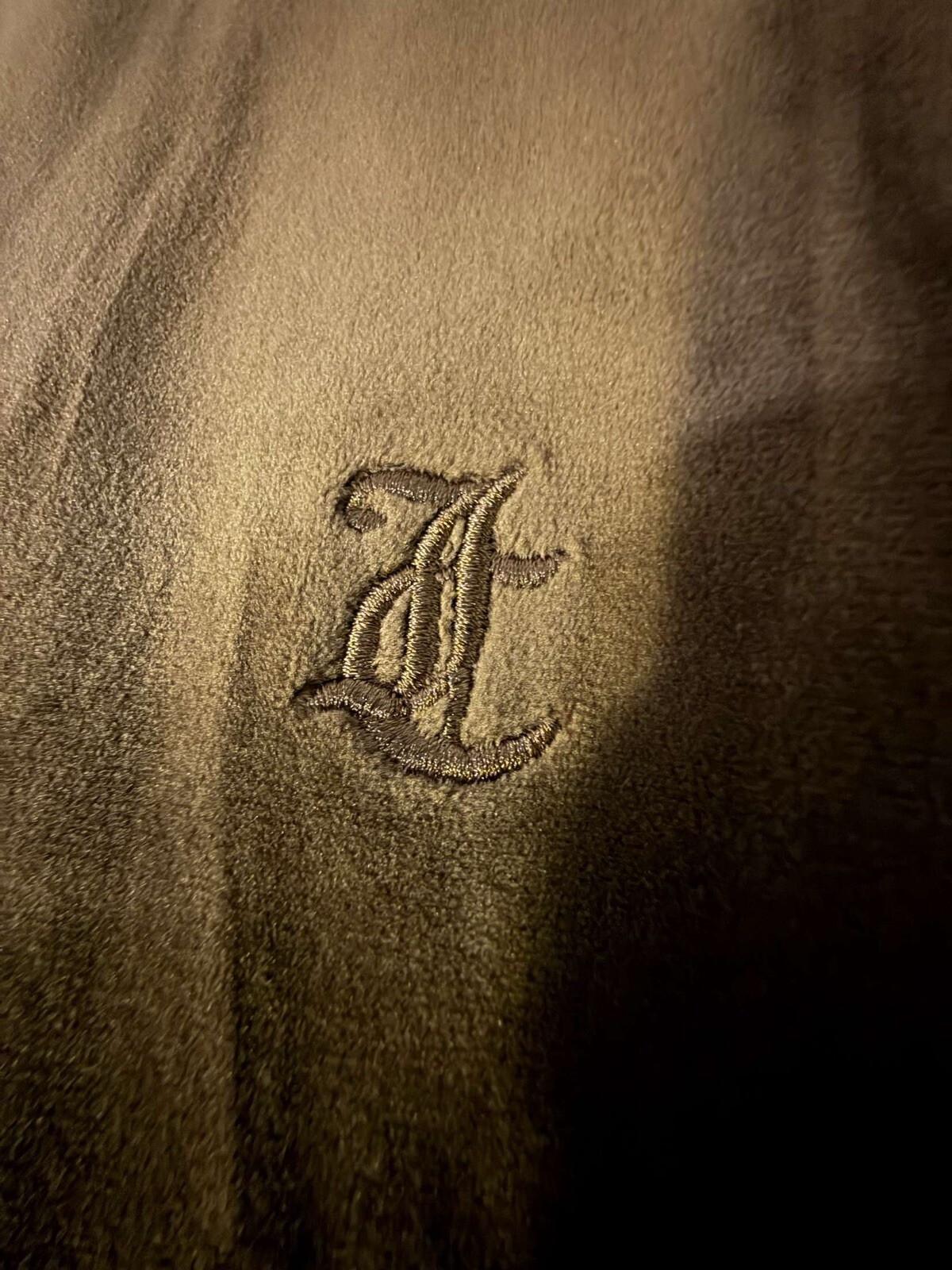 Picture 4 of 10
