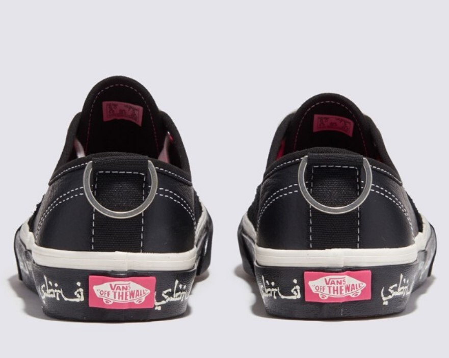 Vans x Mark SBTG Authentic men's sneakers BLACK VN000BW5BPR Vans x Mark SBTG Authentic men's sneakers BLACK VN000BW5BPR