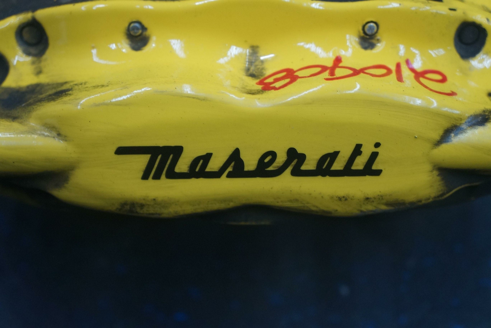 Rear Right Brake Caliper Yellow Maserati Quattroporte S Q4 2014