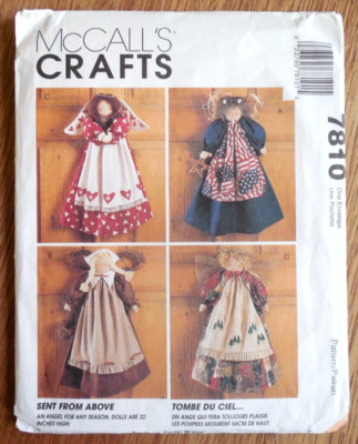 UNCUT  McCall's Crafts Pattern 7810 size 22'' Angel Dolls with Clothes - Holiday
