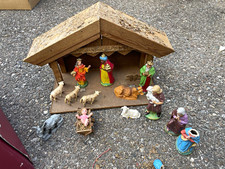 Weihnachtskrippe Stall aus Holz, mehrfarbig, Set mit Maria Josef Jesus & Tieren