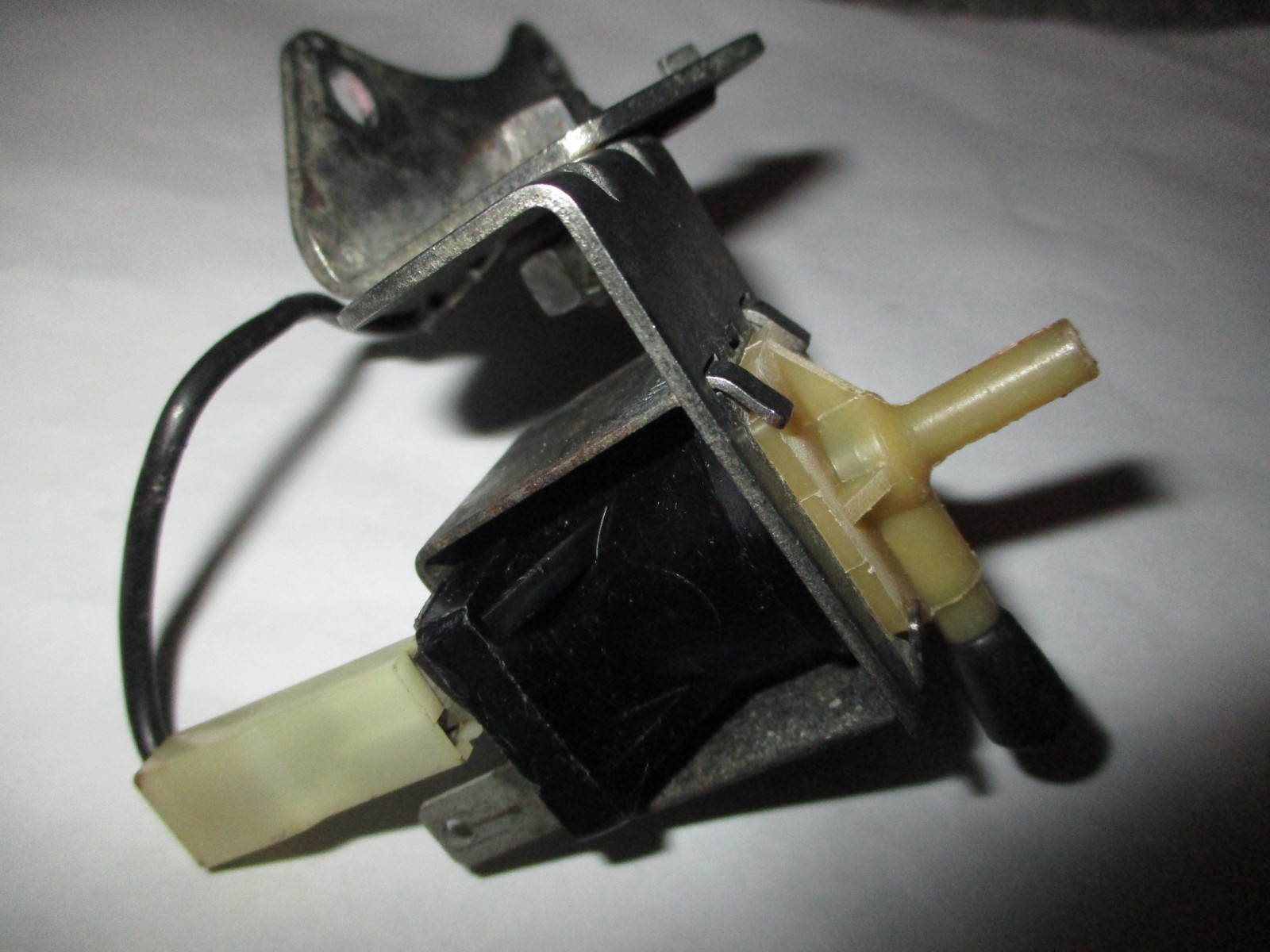 Ferrari 308 GTS Idle air control valves Set