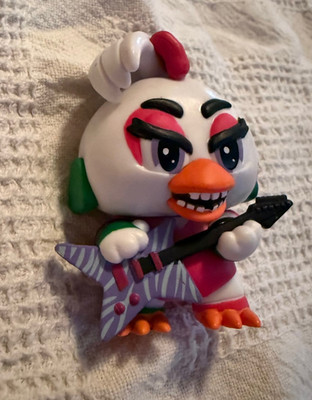 Funko Mystery Minis Five Nights at Freddys Security Breach- Glam Rock Chica FNAF
