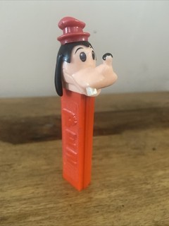 Vintage Walt Disney Goofy Pez Dispenser Working