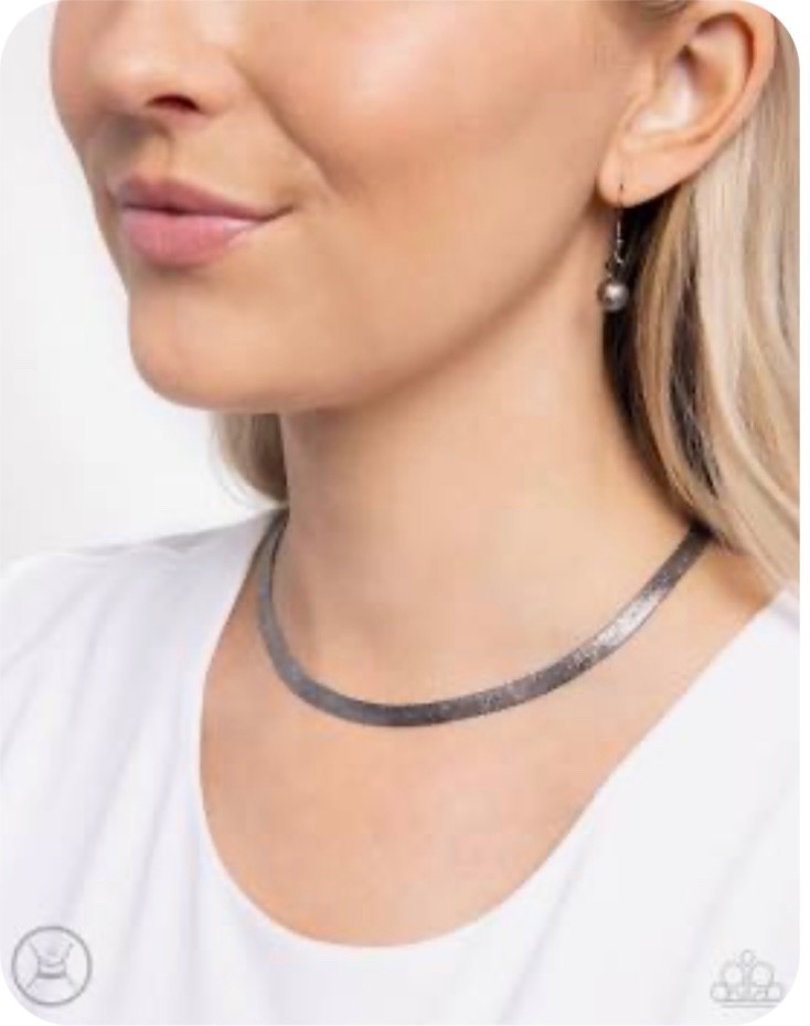 Paparazzi Simply Scintillating Black Choker