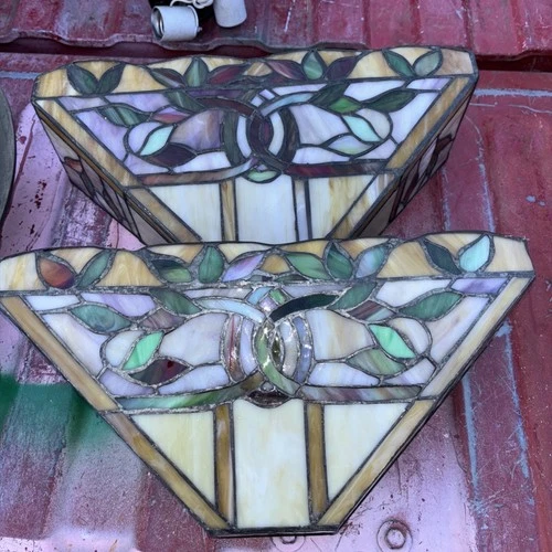 2 VTG TIFFANY Style Stained Slag Glass Wall Sconces Lamp Shade 14”