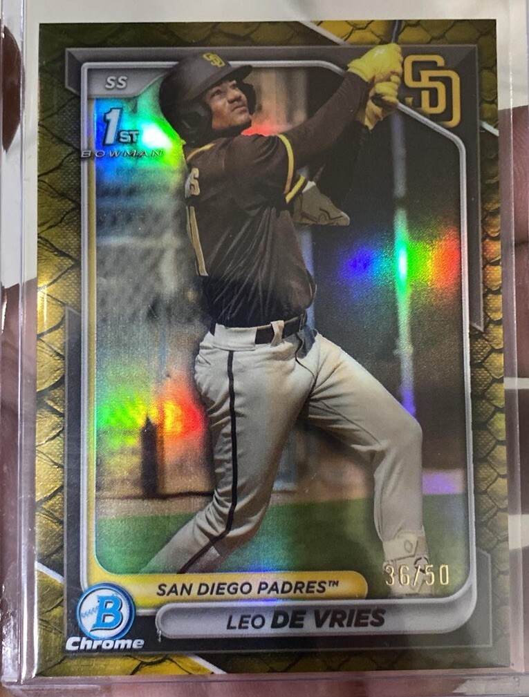 ⚾️ 2024 LEO DE VRIES 1st Bowman Chrome Gold Refractor /50 San Diego Padres ⚾️