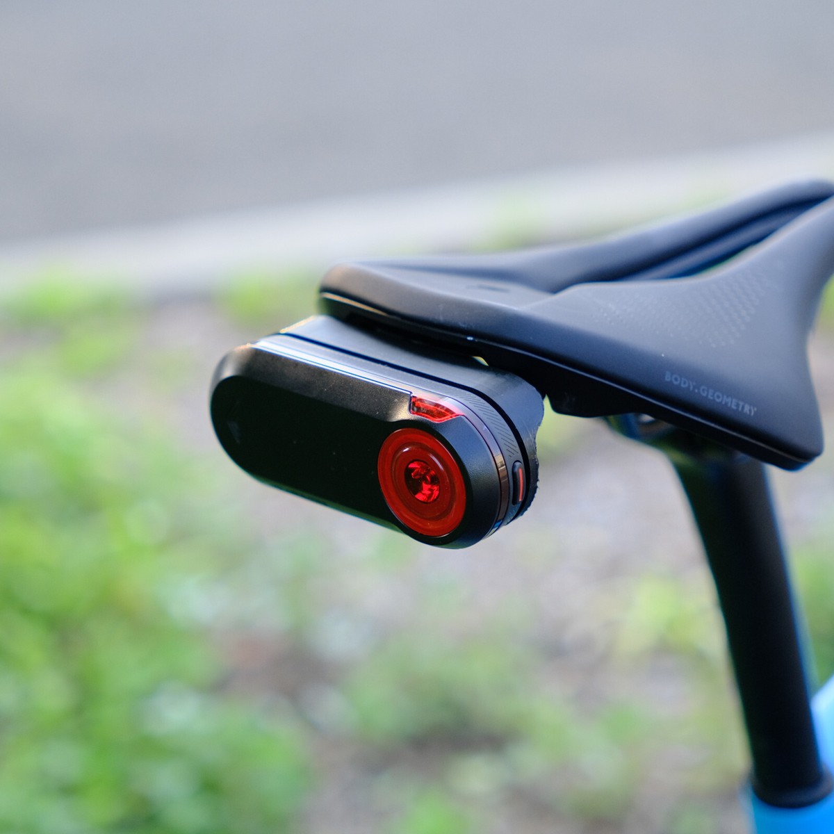 Garmin Varia RTL515＋ハードカバー＋サドルレールマウント Amazon.com: takewell Bike Saddle Seat-Post Mount for Garmin Varia