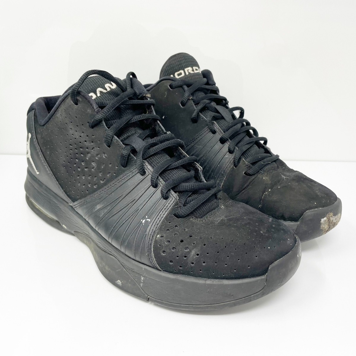 靴 Nike Air Jordan 5 black llic Air Jordan 5 Trainers | Online Air Jordan Sneakers | Laced