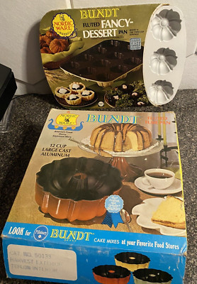 Vintage Lot Bundt Cast Aluminum Fluted Pan & Mini Bundt Nordic Ware