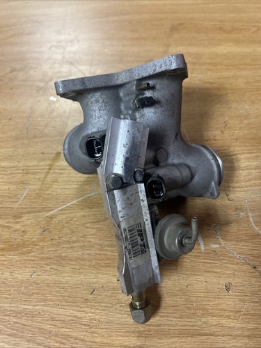 2003 Honda VTX1800C Throttle Body Intake Manifold Joint