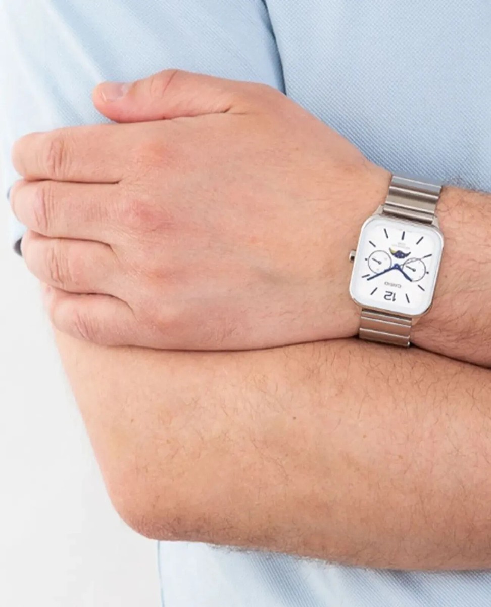 Casio MTP-M305D-7AV Apple Watch Style Moonphase Stainless Casio MTP-M305D-7AV Apple Watch Style Moonphase Stainless
