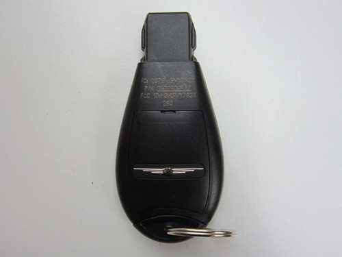 OEM 2008-2016 CHRYSLER TOWN & COUNTRY KEYLESS REMOTE KEY FOB M3N5WY783X UNLOCKED - Picture 3 of 3