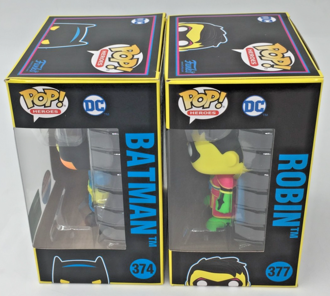 Funko Pop! DC Robin #377 Batman #374 Black Light Future City SET