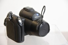 Compact Digital Camera Konica MINOLTA DiMAGE Z3 X1