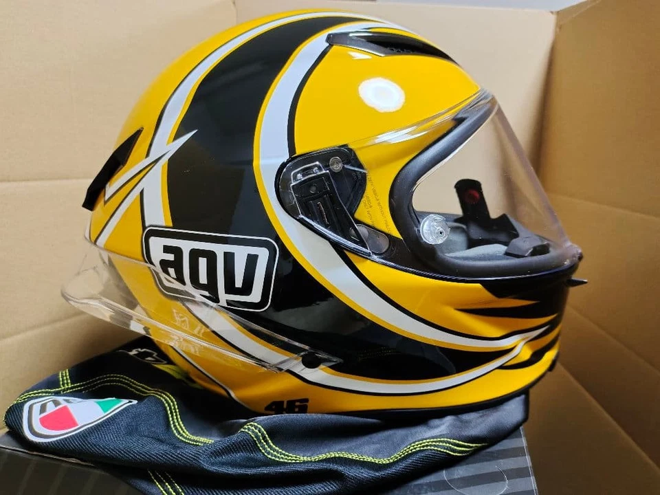 AGV PISTA GP RR No 1 Rossi VR46 Yamaha LAGUNA SECA 2005 Full Face Helmet Size S Foto 2 de 4