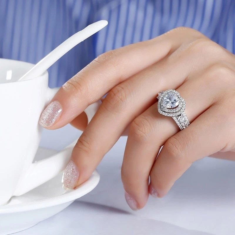 2.50Ct Heart Cut Diamond Lab-Created Halo Engagement Ring 14K White Gold Plated - Image 2 of 4