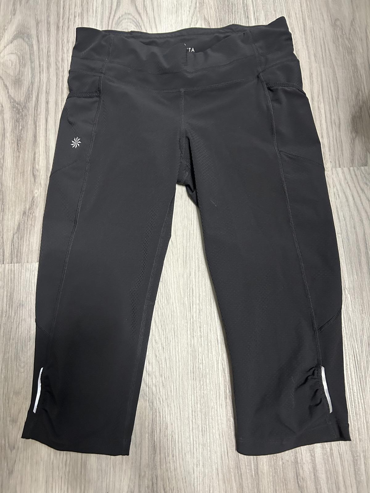 Athleta Women's Black Activewear Capris Size Small