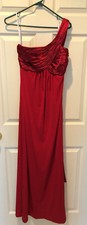 FORMAL GOWN by DAVID'S BRIDAL Red One Shoulder Dress w Gathered Bodice Sz 12