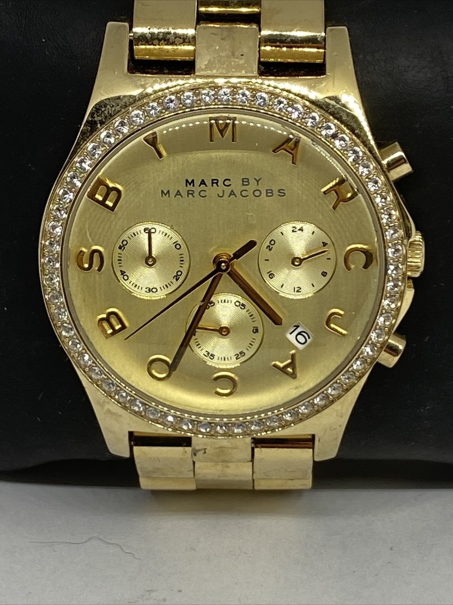 Marc Jacobs MBM3105 Women's Gold Stainless Steel Analog Dial Marc Jacobs MBM3105 Women's Gold Stainless Steel Analog Dial