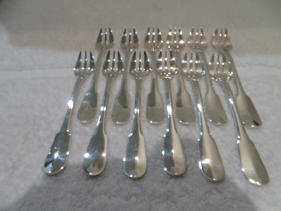 12 horquillas de ostra christofle Cluny vintage 1990 francesas chapadas en plata 14,9 cm Foto 2 de 4