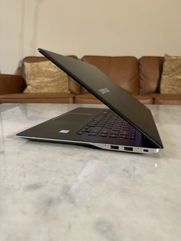 Notebook Samsung 9 | Pro intel i7 | Nvidia 950M | NP940Z5L-X01US | Batería defectuosa Foto 4 de 4