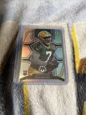 2022 Panini Mosaic - Rookies Quay Walker #372 Silver Prizm Variations (RC)