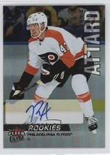 2022-23 Upper Deck Fleer Ultra Rookies Rainbow Foil Ronnie Attard #215 Auto v5t