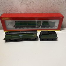 Hornby R2220 Southern Railway West Country 34081 "92 Squadron"
