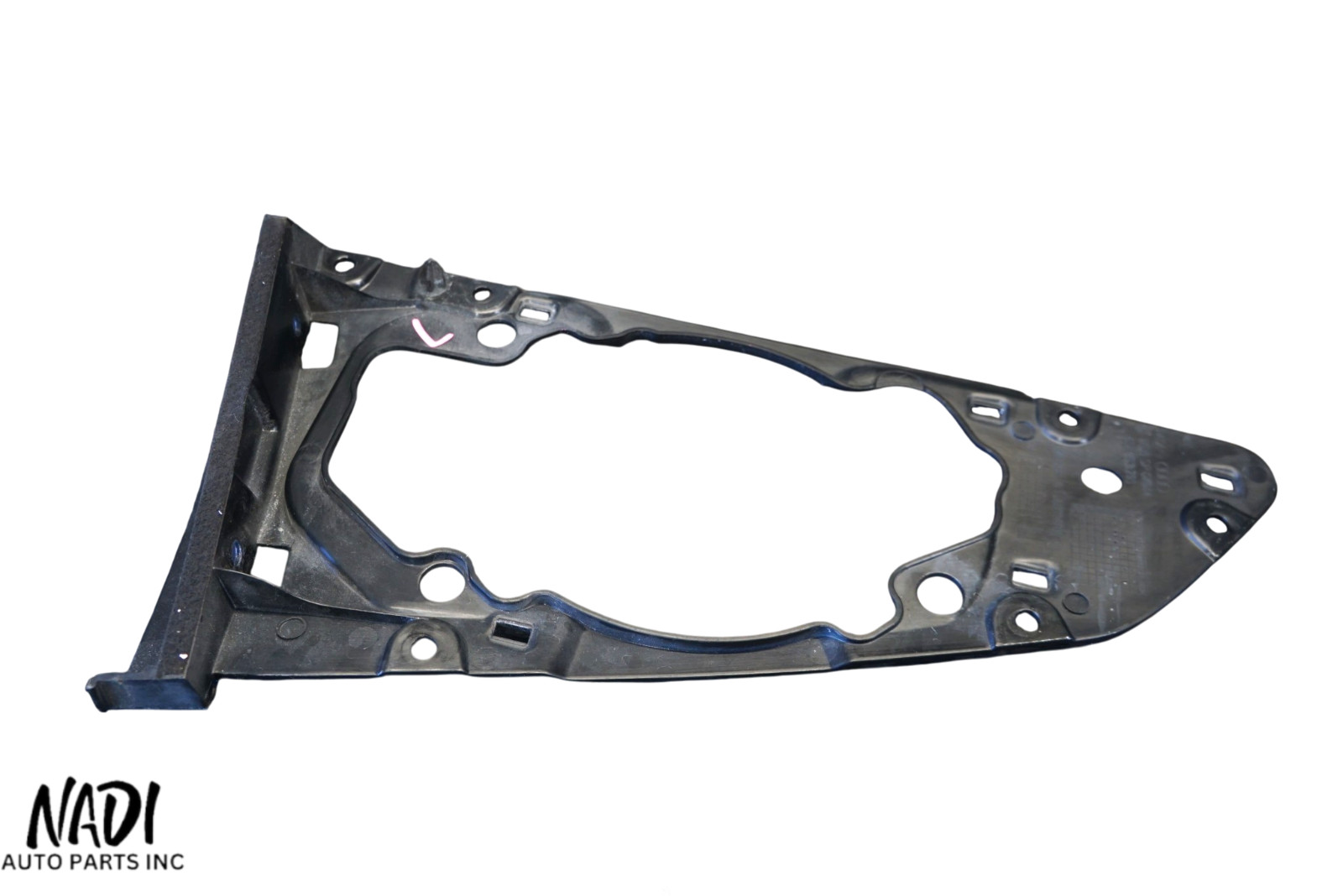 2017 - 2023 AUDI R8 4S REAR LEFT EXTERIOR PLASTIC BRACKET MOUNT OEM 4S8853293