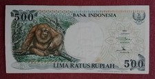 ? INDONESIA _ 500 RUPIAH BANKNOTE _ URANG UTAN _ 1988 - aUNCIRCULATED 