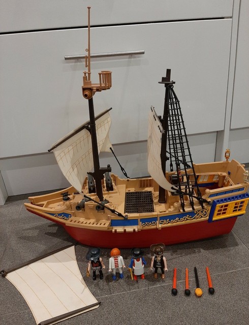 playmobil pirate ship 4290