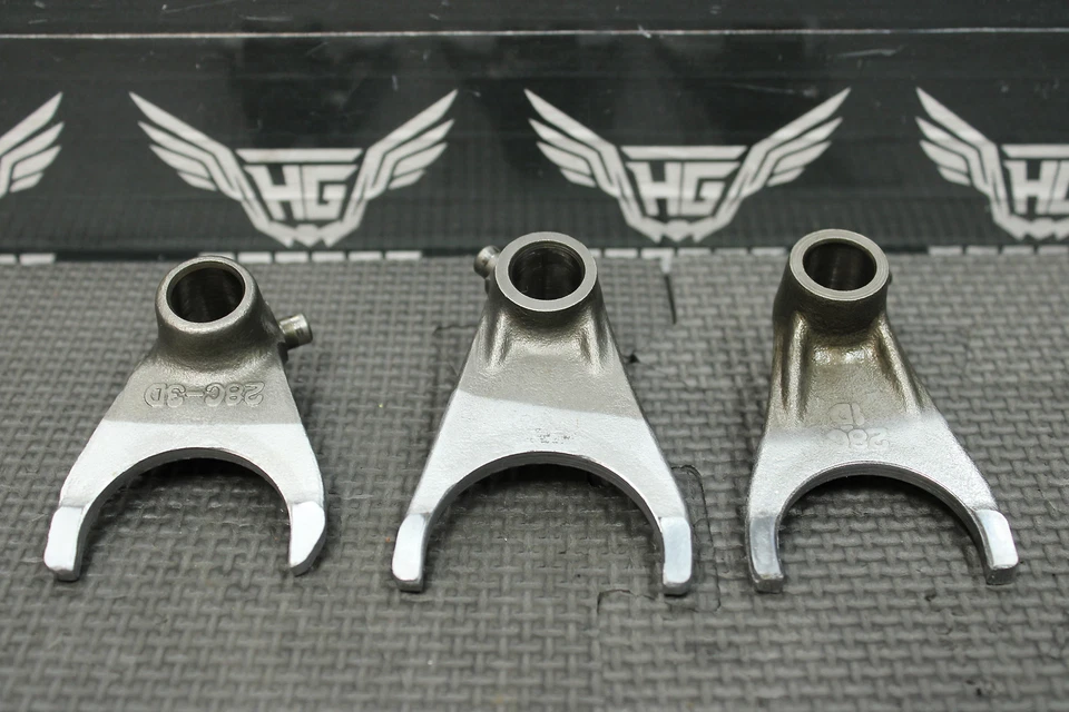 Kawasaki KLX400R KLX400SR 2003 transmisión de motor OEM engranajes de montaje tranny Foto 4 de 4