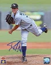 Danny Hultzen signed Mariners 8x10 photo COA