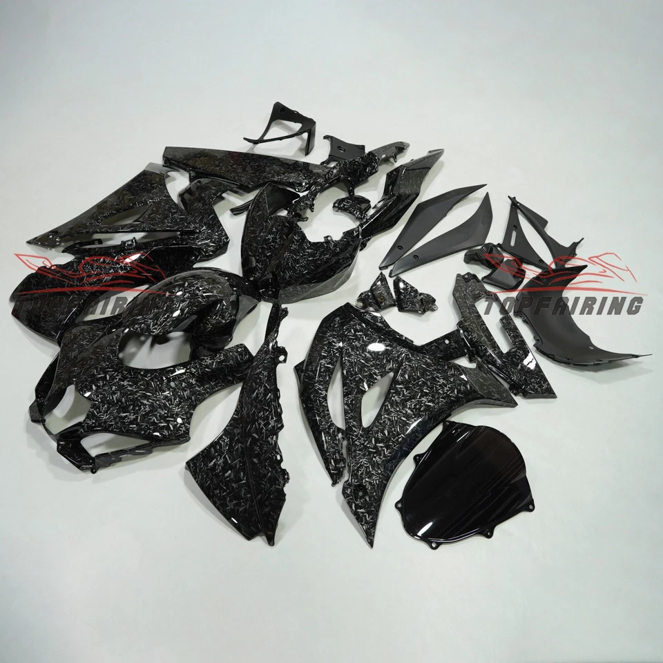 Kit de carenados de inyección de fibra de carbono forjado negro para Suzuki GSXR1000 2017-2025 Foto 2 de 4
