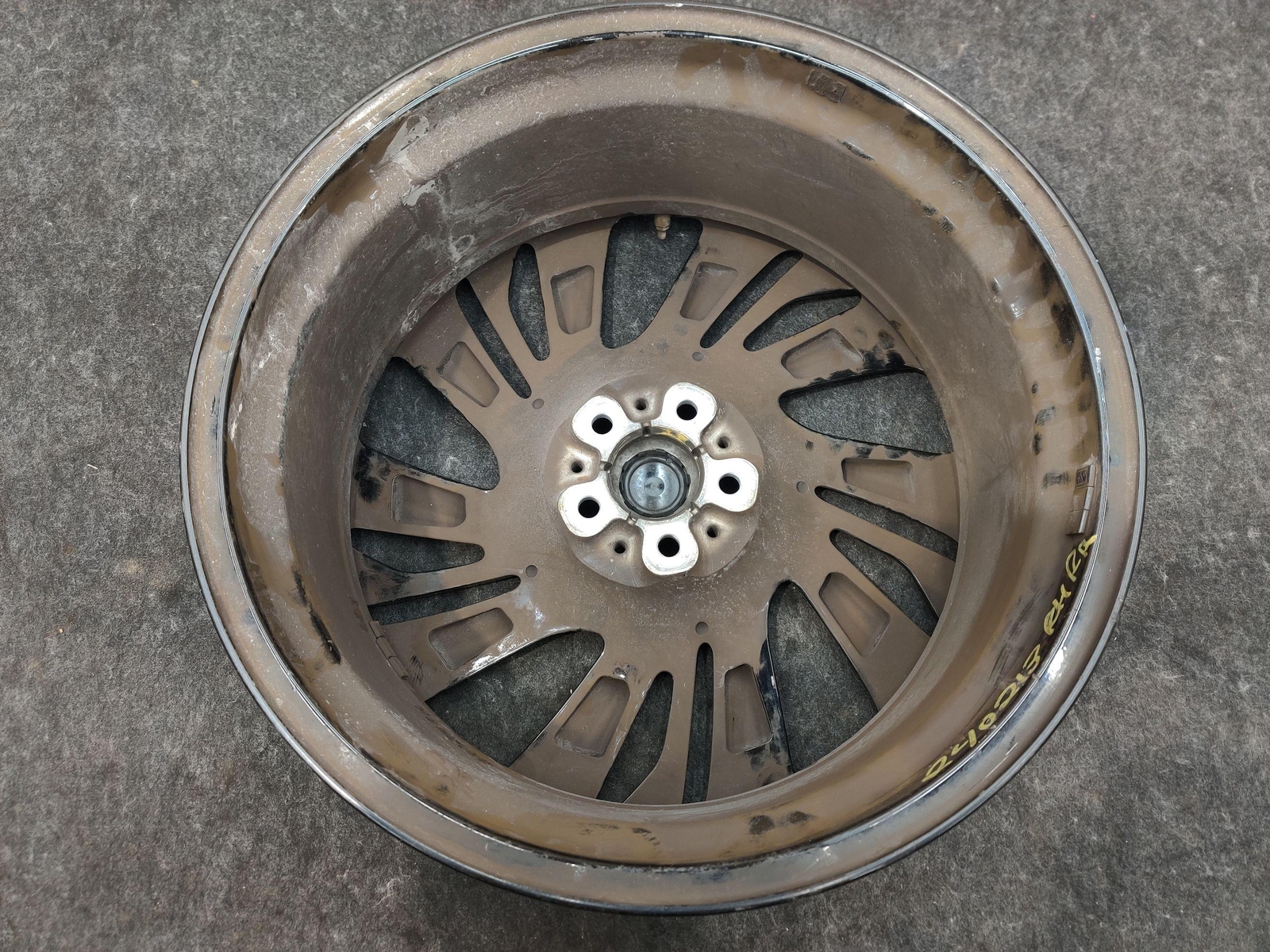 Rear Right 20x8.5 Inch ET50 Wheel Rim Turbine 625 S2HPA OEM BMW i8 2014-19 *NOTE