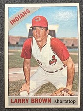 1966 TOPPS LARRY BROWN (CLEVELAND INDIANS) #16 NM