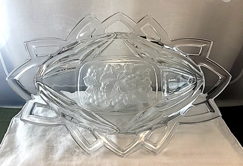 Indiana Glass Pyramid Crystal Oval Bowl  Etched Fruit Center