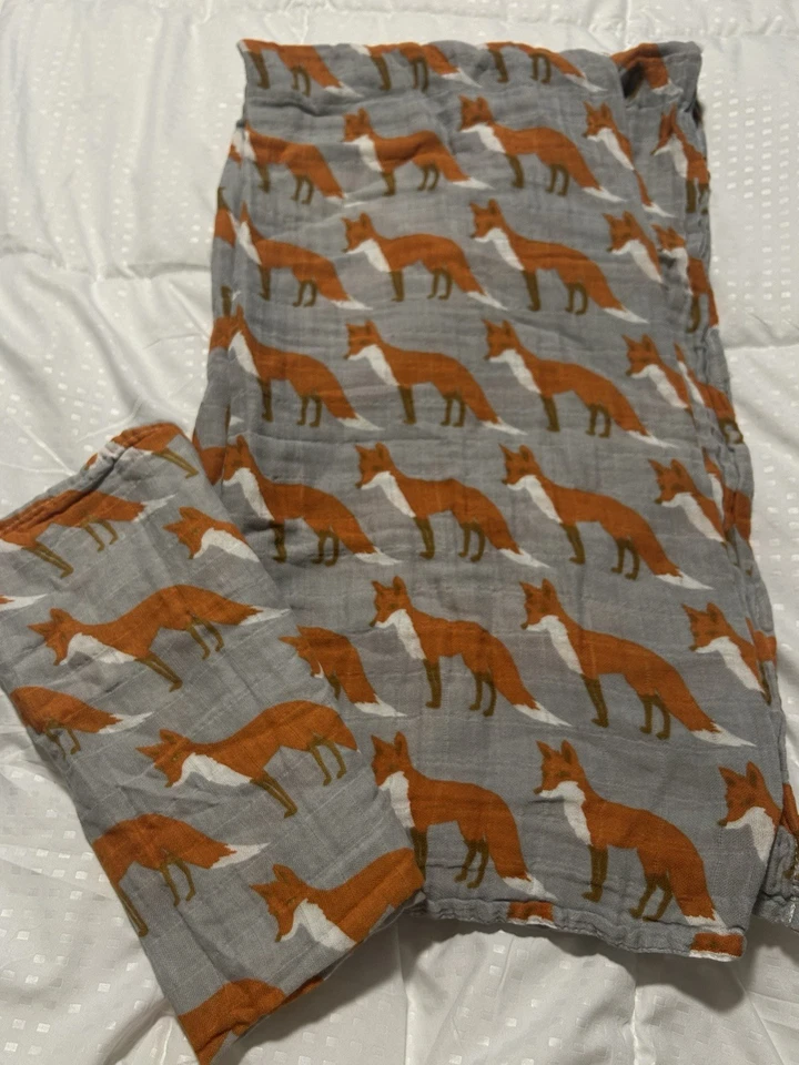 Milkbarn Orange Fox Baby Burp Cloth And Swaddle Blanket Muslin 21x21, 44x44 EUC - Image 3 of 4