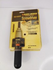 Cacciavite senza fili Black & Decker modello #9072 ricaricabile.