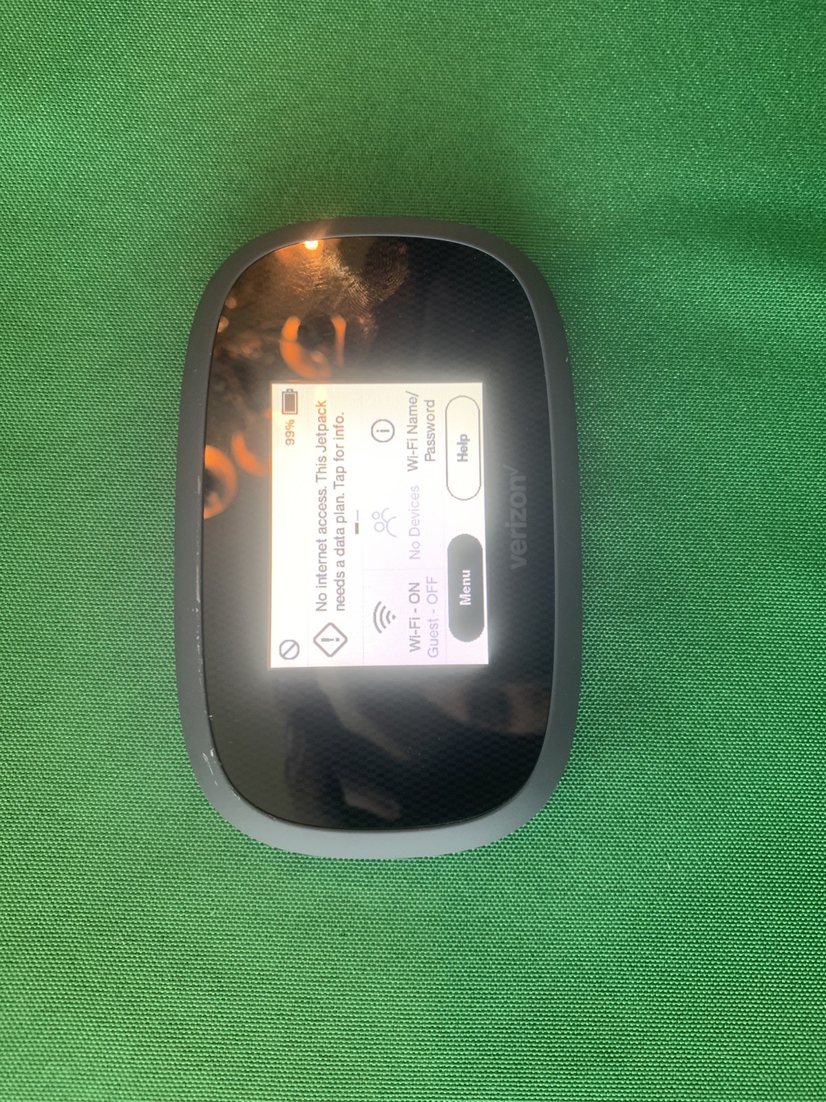 NovAtel MIFI8800L Verizon LTE Mobile Hotspot