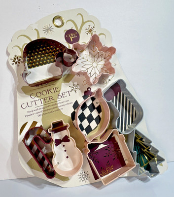 Core Kitchen 8pc Christmas Mini Cookie Cutter Set   Plum, Blush & Gold