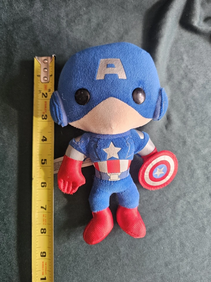 Peluche Funko de 8" de Capitán América de Marvel Comics Foto 2 de 3