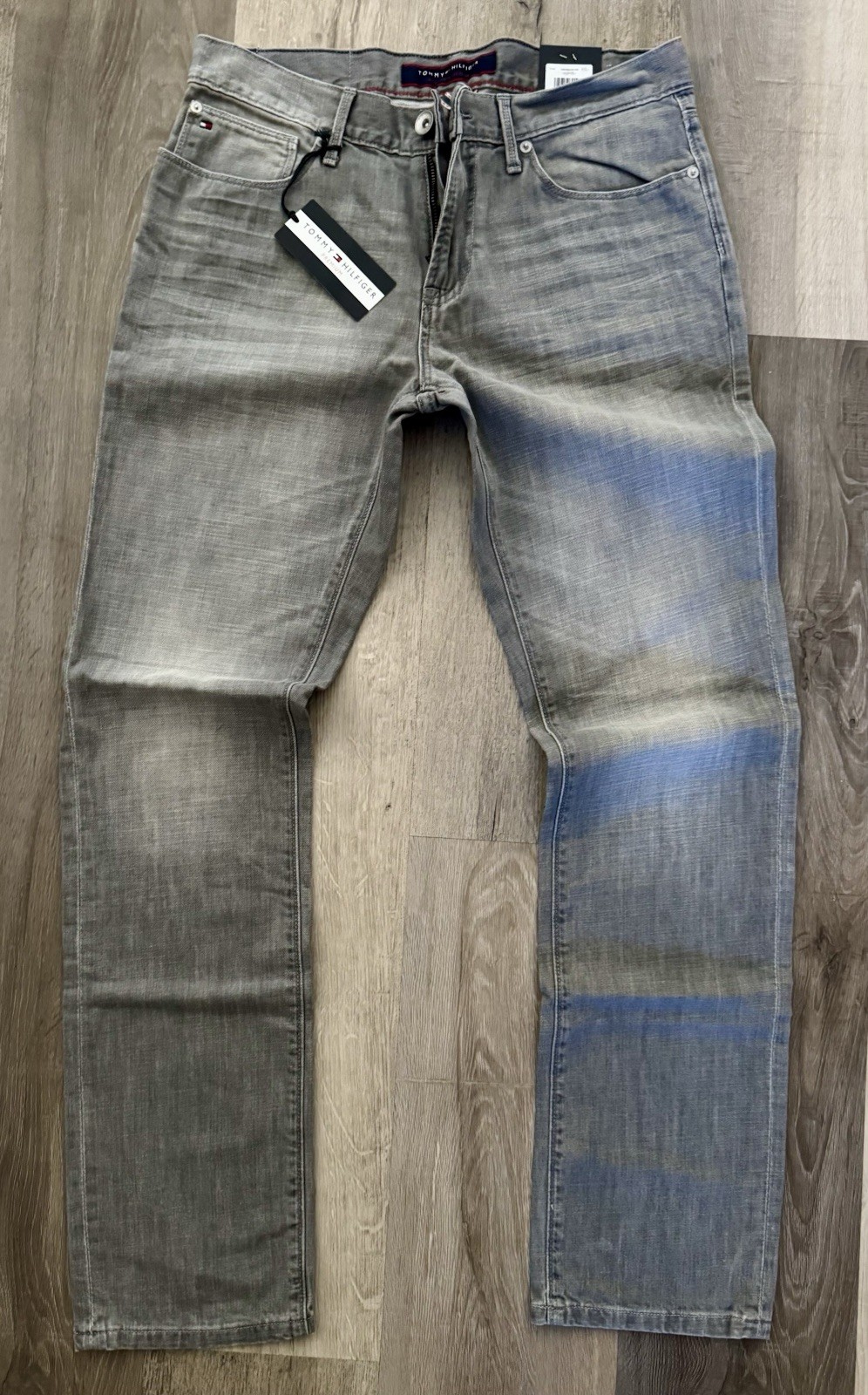 Tommy Hilfiger Premium Slim Straight Jeans Men Size 33 X 32 Distressed Gray Wash thumbnail 3