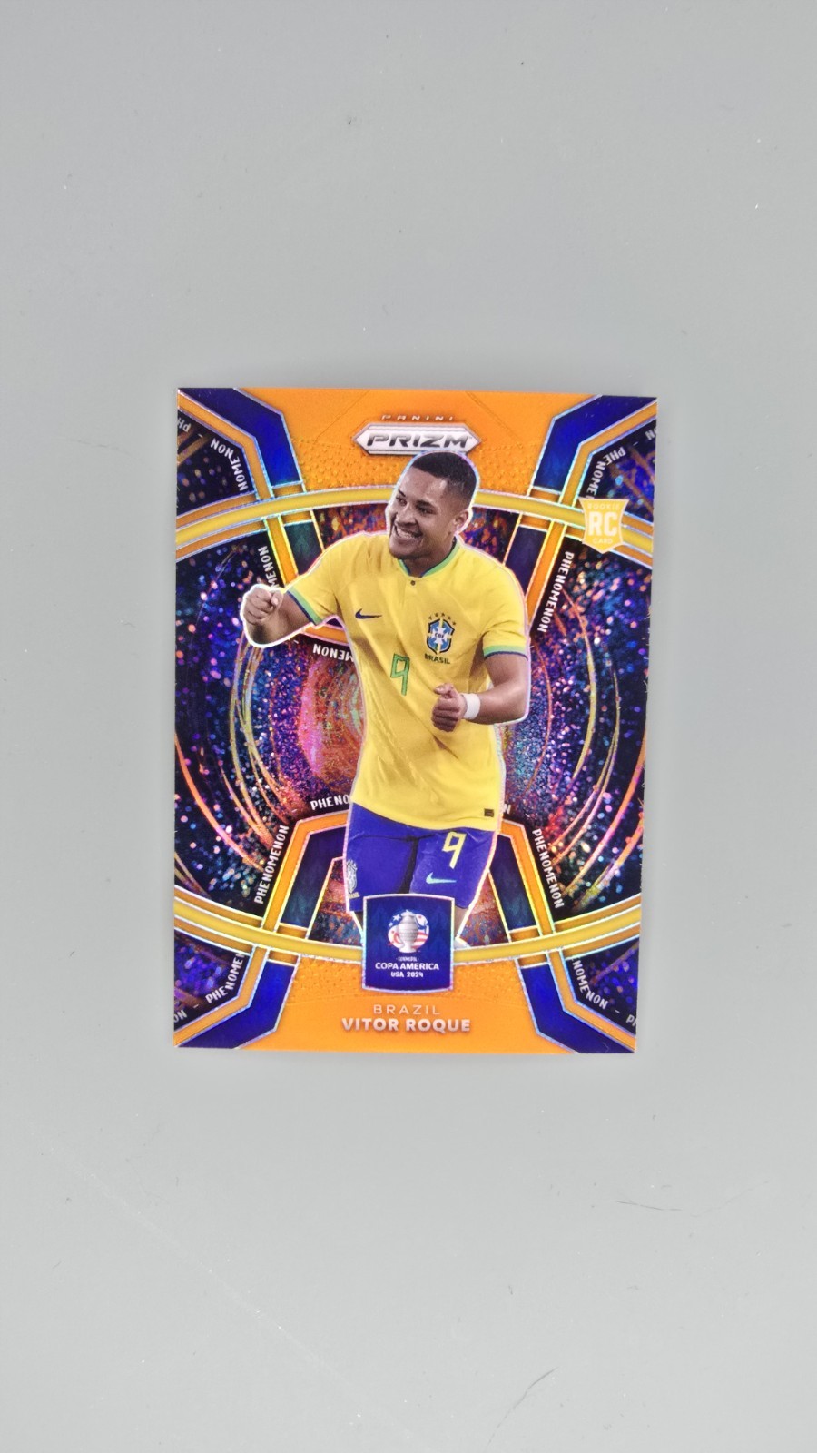 2024 Panini Prizm Copa America Vitor Roque #12 Phenomenon Orange RC #7/25 Brazil