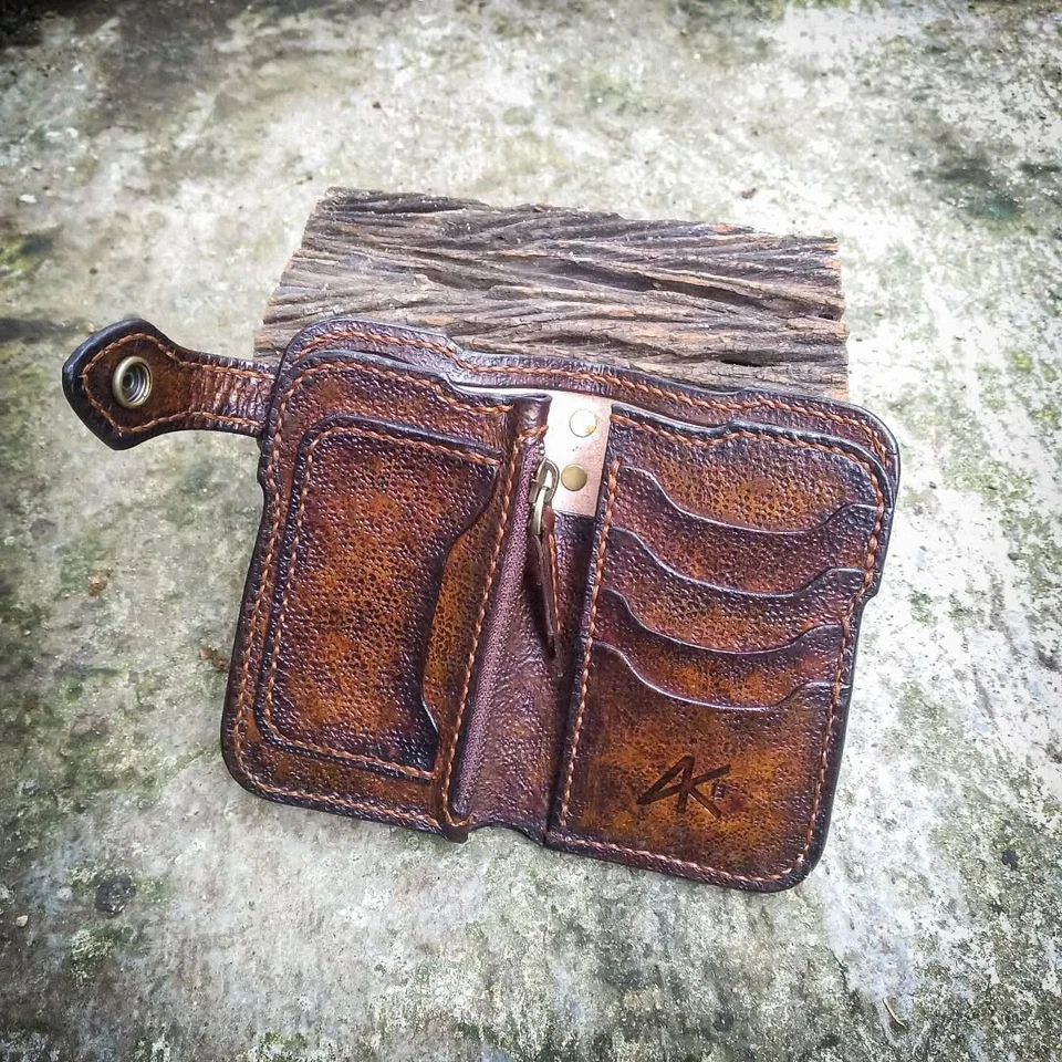 Skull horns wallet, Carved skeleton biker medium wallet, Viking unique wallet - Image 4 of 4